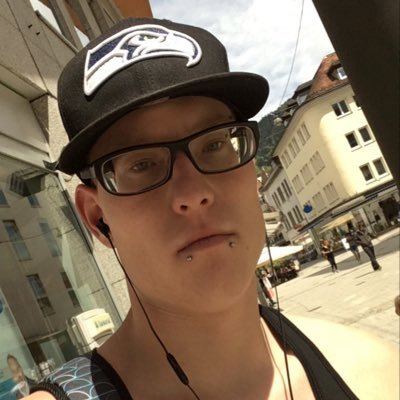 Profile Picture of Kevin Herb (@KevinHerb3) on Twitter