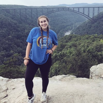 Profile Picture of Claudia (@ClaudiaBenoit) on Twitter