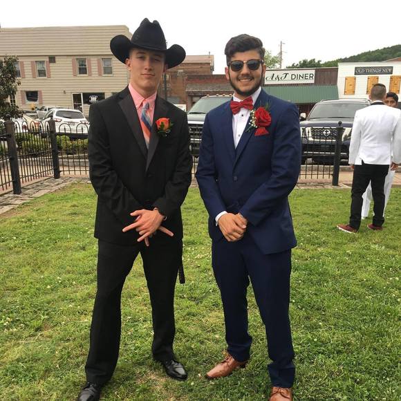 Profile Picture of Camden Davis (@camden3522) on Poshmark