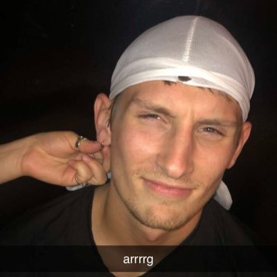 Profile Picture of Not Matt Prosser (@fireblanket_) on Twitter