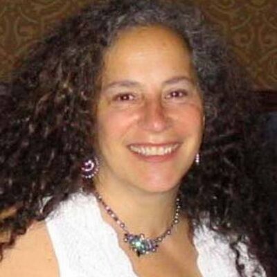 Profile Picture of Jill Bailin (@JillEdits) on Twitter