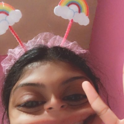 Profile Picture of Julianna Flores (@Juliann21856132) on Twitter