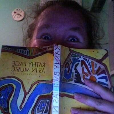 Profile Picture of April C Raines (@DameSaf) on Twitter