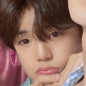 Profile Picture of Lee⁷ Donghun Pout Enthusiast (@LeeMoonChild) on Twitter