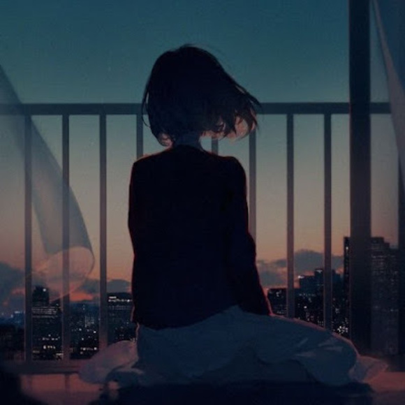 Profile Picture of Michaela Petrova (@michaelapt230) on Poshmark