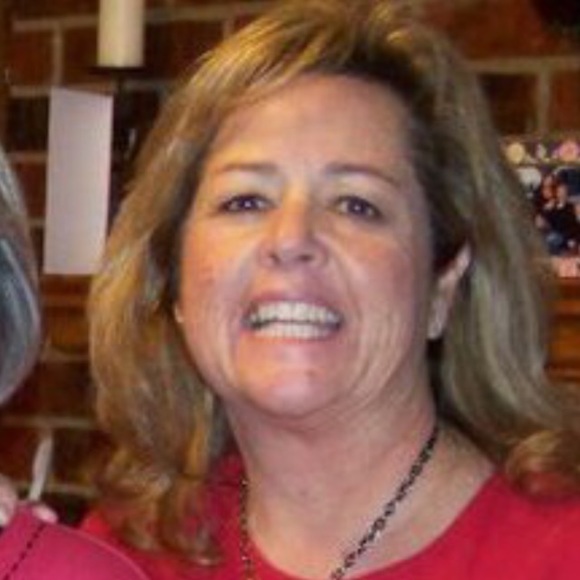 Claudia Taschler - Poshmark Profile Picture of Claudia Taschler (@taschlerc) on Poshmark