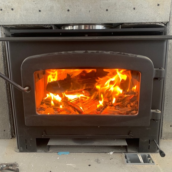 Profile Picture of Bradley Barrett (@brad1187) on Poshmark