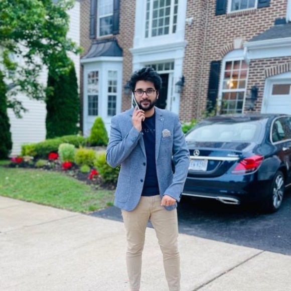 Profile Picture of Muhammad Usama (@usama_190) on Poshmark