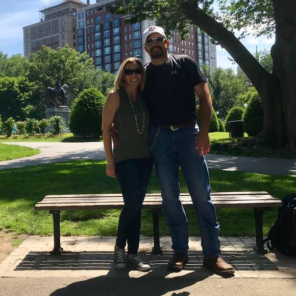 Profile Picture of Chris Rowand (@crrowand) on Poshmark