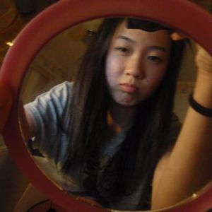 Profile Picture of Hannah Hong (@whitexangels) on Myspace