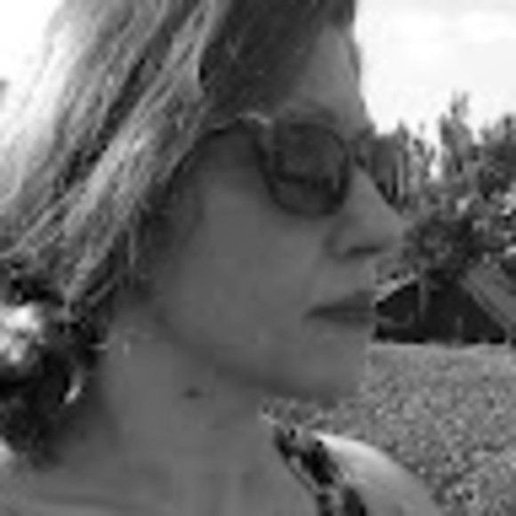 Profile Picture of Bethanie Bridges (@lyrica42) on Poshmark