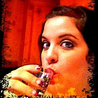 Profile Picture of Lindsey Gates (@gates_lindsey) on Twitter