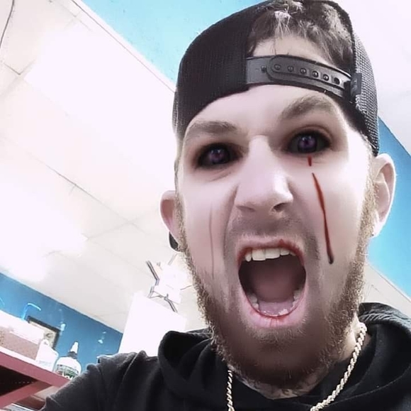 Profile Picture of Nick Grammer (@nicholass513) on Poshmark