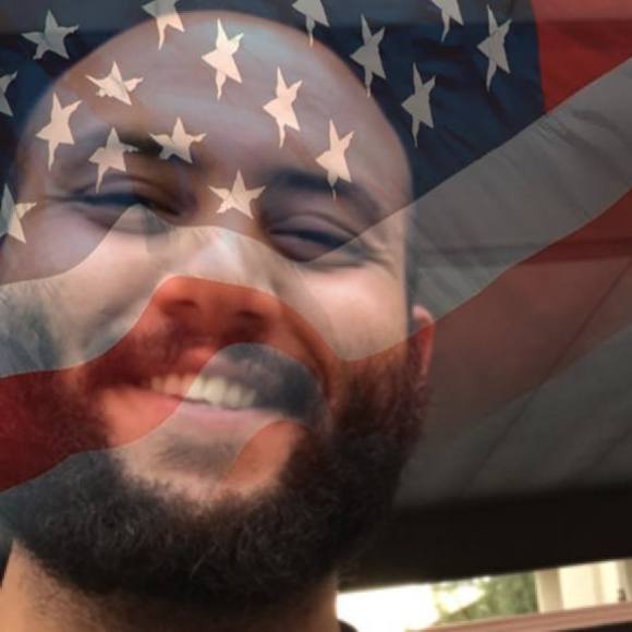 Profile Picture of Minah Awad (@minahawad) on Poshmark