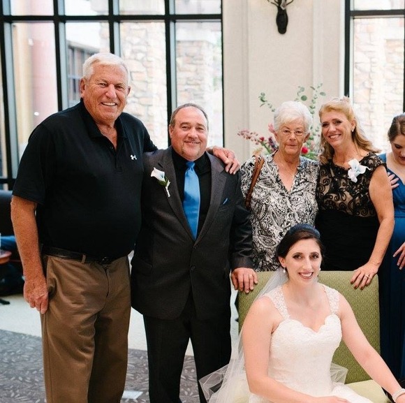 Profile Picture of Jessica Glenn (@hoover0106) on Poshmark