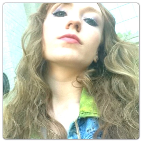 Profile Picture of Shannon Mckim (@shammoo19) on Poshmark