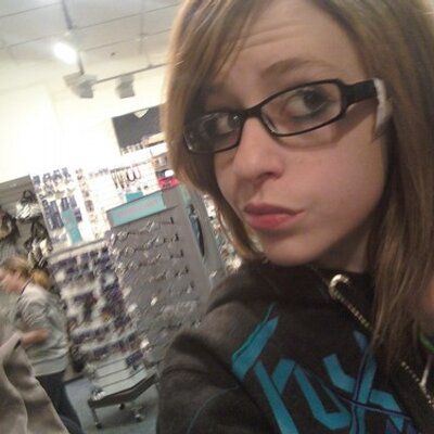 Profile Picture of Skye Chapman (@Skeyyyee33) on Twitter