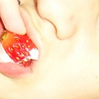 Profile Picture of Tatiana Washington (@rUBEAPEEOLA) on Twitter