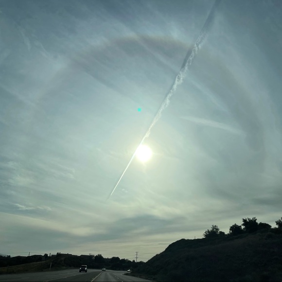 Profile Picture of Lindsey Nymeyer (@lindseynymeyer) on Poshmark