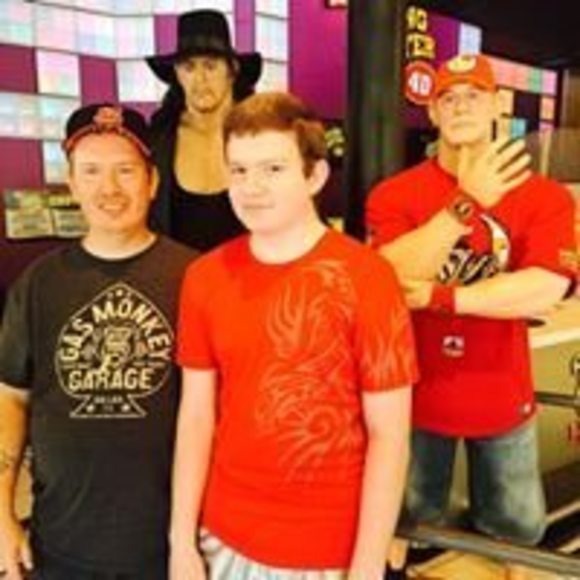 Profile Picture of Scott Farkosh (@noahscott0601) on Poshmark