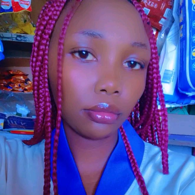 Profile Picture of user4061699158919 (@vickiealy) on Tiktok