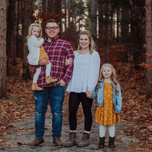 Profile Picture of Kallie Fincannon (@kallieann1) on Poshmark