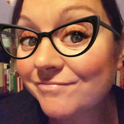 Profile Picture of Angie Wright (@rouletteweekend) on Twitter