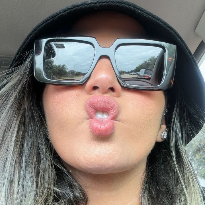 Profile Picture of Hil (@hilwever10) on Tiktok