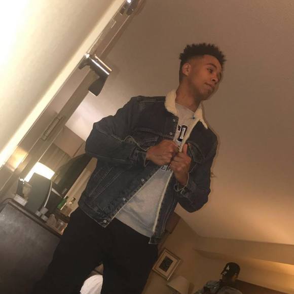 Profile Picture of Kyler Kidd (@kylerkidd) on Poshmark