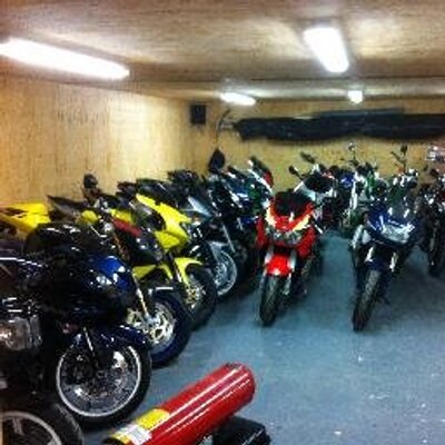 Profile Picture of Michael Crumpton (@Redlodgeautos) on Twitter