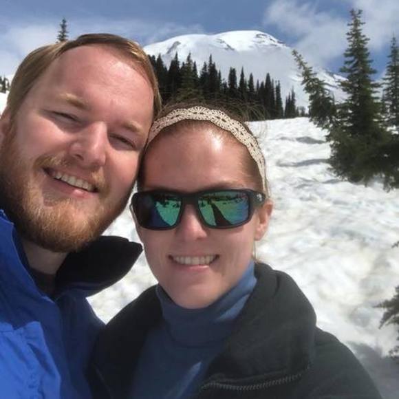 Profile Picture of Erin Stenklyft (@estenklyft) on Poshmark