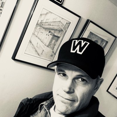 Profile Picture of Todd Manley (@YourEarBud) on Twitter