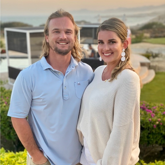 Profile Picture of M+b Romines (@madi_romines) on Poshmark