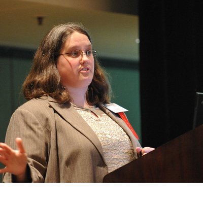 Profile Picture of Julia VanDeren (@JVanDerenMPA) on Twitter