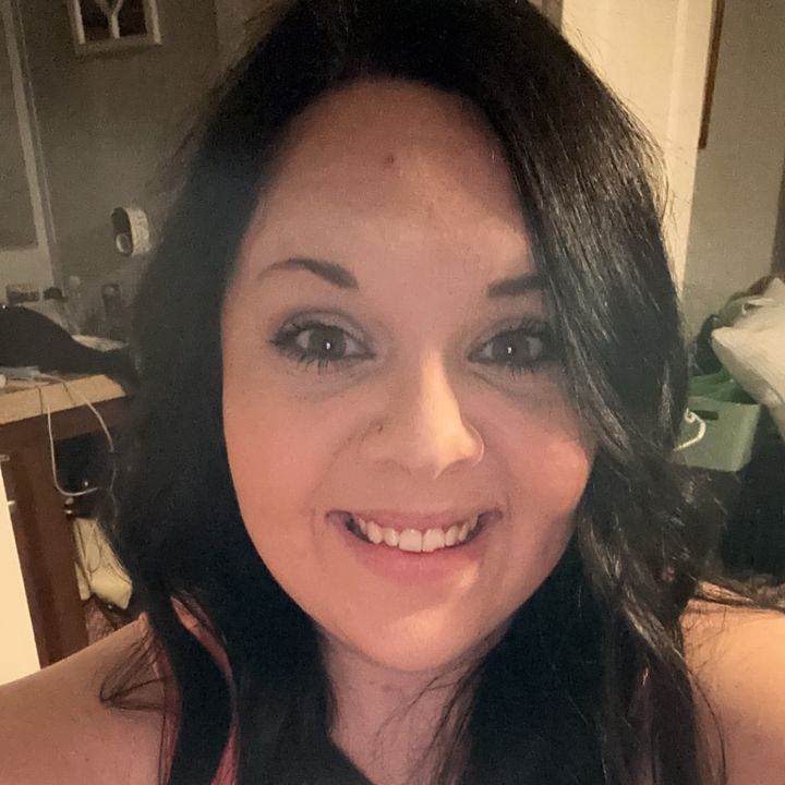 Profile Picture of Amanda Perry (@amandaperry45) on Tiktok