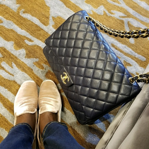 Profile Picture of Jennifer Hinds-clarke (@jenieclarke) on Poshmark