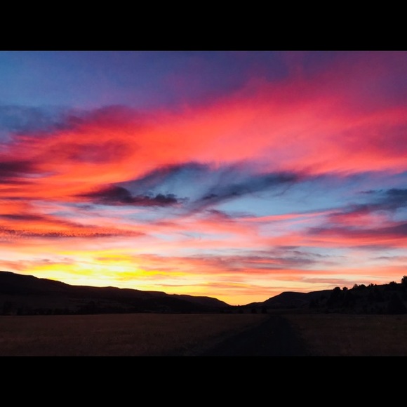 Profile Picture of Samantha Nordstrom-buell (@samantha15_67) on Poshmark