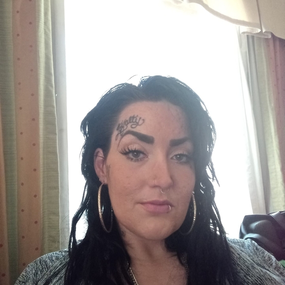 Profile Picture of Amia Caha (@amiasmith1776) on Poshmark