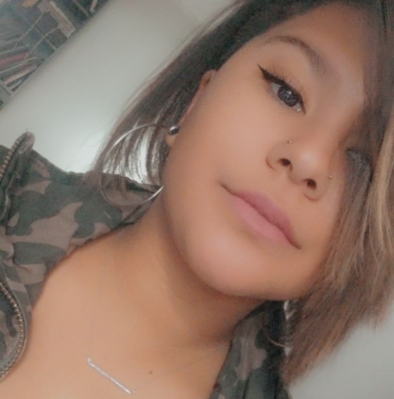 Profile Picture of Joyce Barcacel (@joycembar) on Poshmark