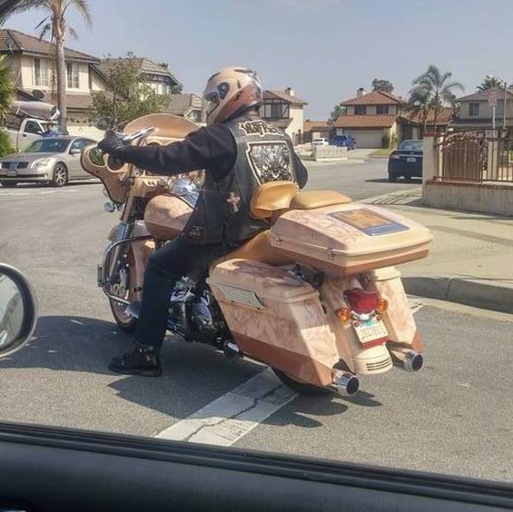 Profile Picture of Thomas Burns (@thomasburns) on Poshmark