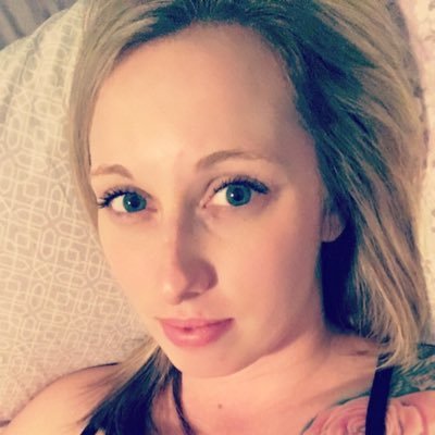 Profile Picture of Leah Sadowski (@leahpski) on Twitter