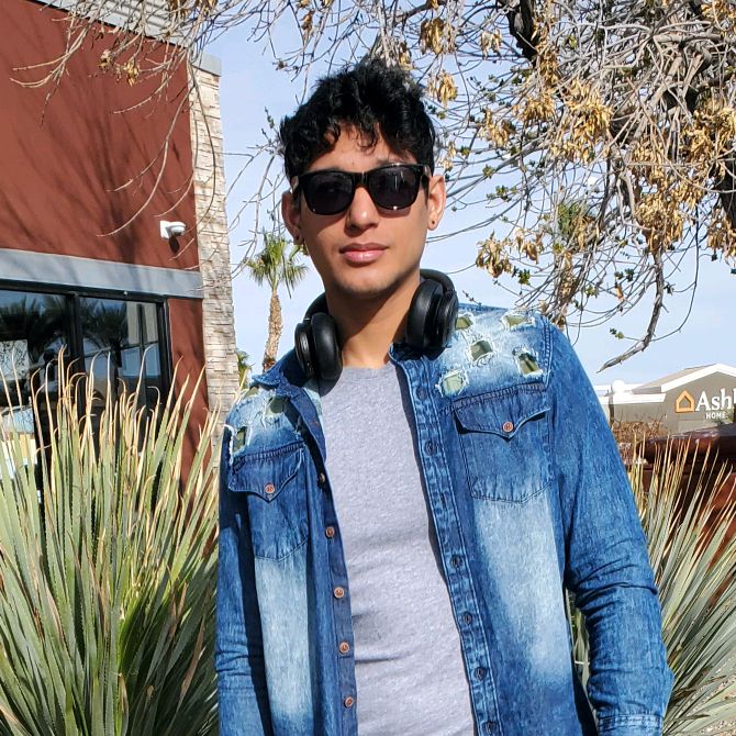 Profile Picture of Yoan Lockhart (@david___boom) on Tiktok