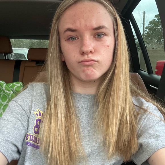 Profile Picture of Ava Martin (@avaemartin2008) on Poshmark