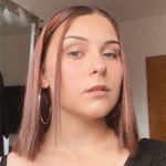 Profile Picture of 𝐃𝐚𝐫𝐲𝐚 𝐫𝐲𝐝𝐥𝐞𝐰𝐢𝐜𝐳 (@darya_rydlewicz) on Instagram