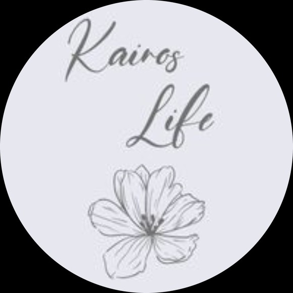 Profile Picture of Chandra Jones (@kairos_life) on Poshmark