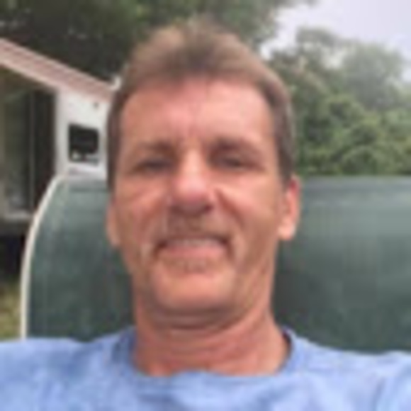 Profile Picture of Gary Potts (@garypotts997) on Poshmark