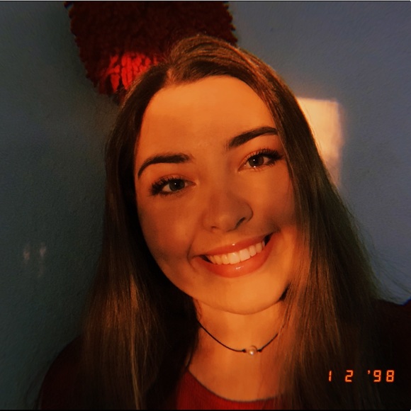 Profile Picture of Lexie Bice (@lexiebice) on Poshmark