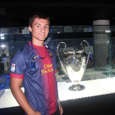 Profile Picture of Alex Manta (@manta_24) on Twitter