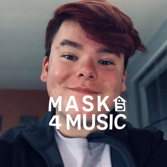 Profile Picture of Connor Weir (@connorweir) on Poshmark