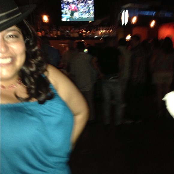 Profile Picture of Bianca Guajardo (@bguajardo22) on Poshmark